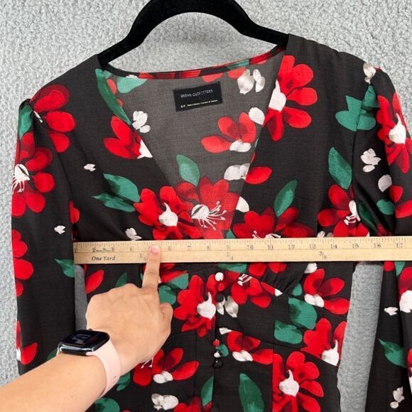 Urban Outfitters Michelle Plunging Floral Long Sleeve Mini Dress Red Flowers - Picture 4 of 12